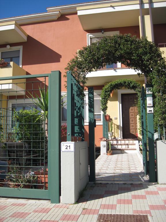 Sweet Sardinia Apartment R2968 Elmas Cameră foto